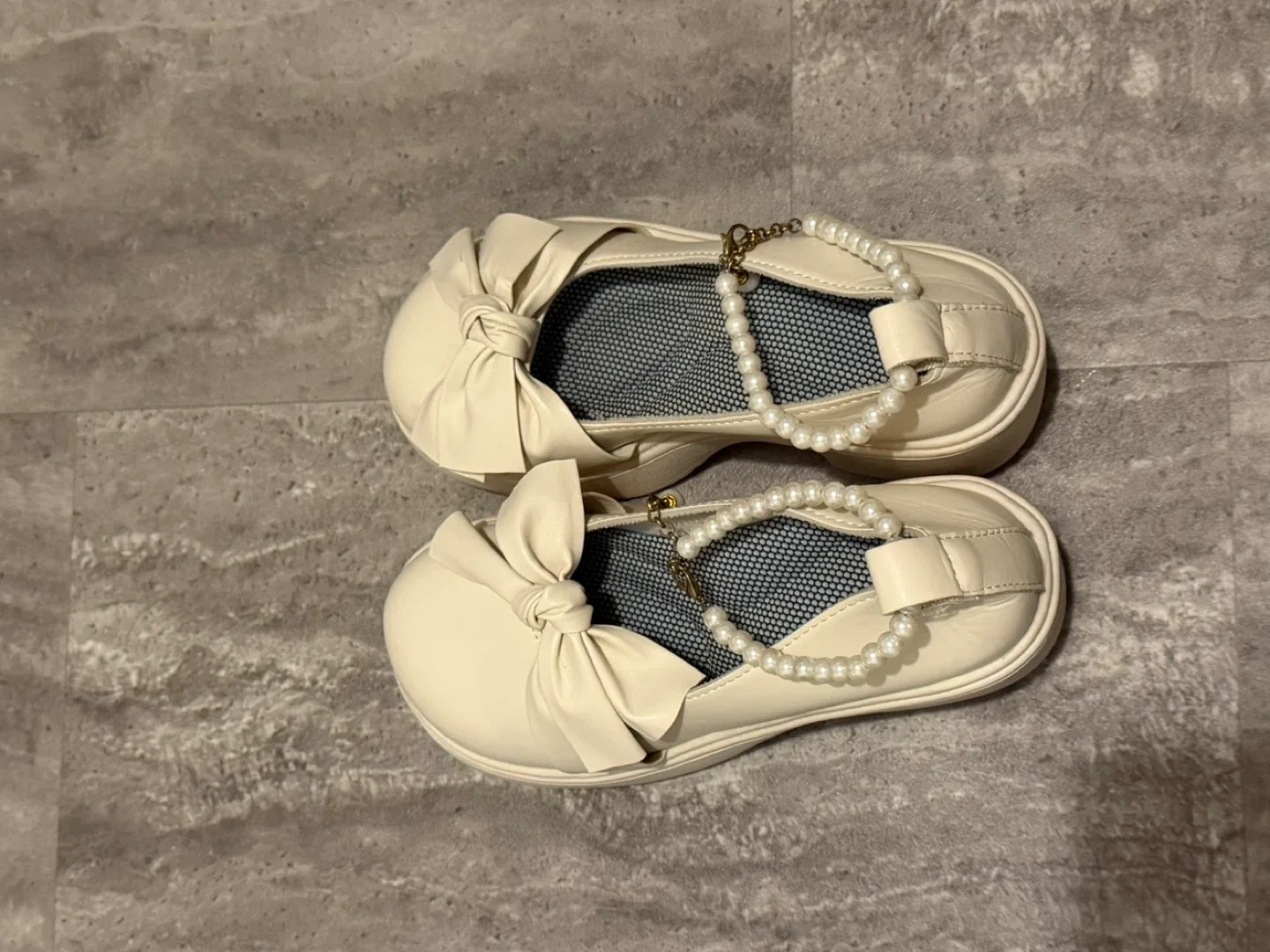 Cream Platform Heels with Bow & Pearls image indicator(3)