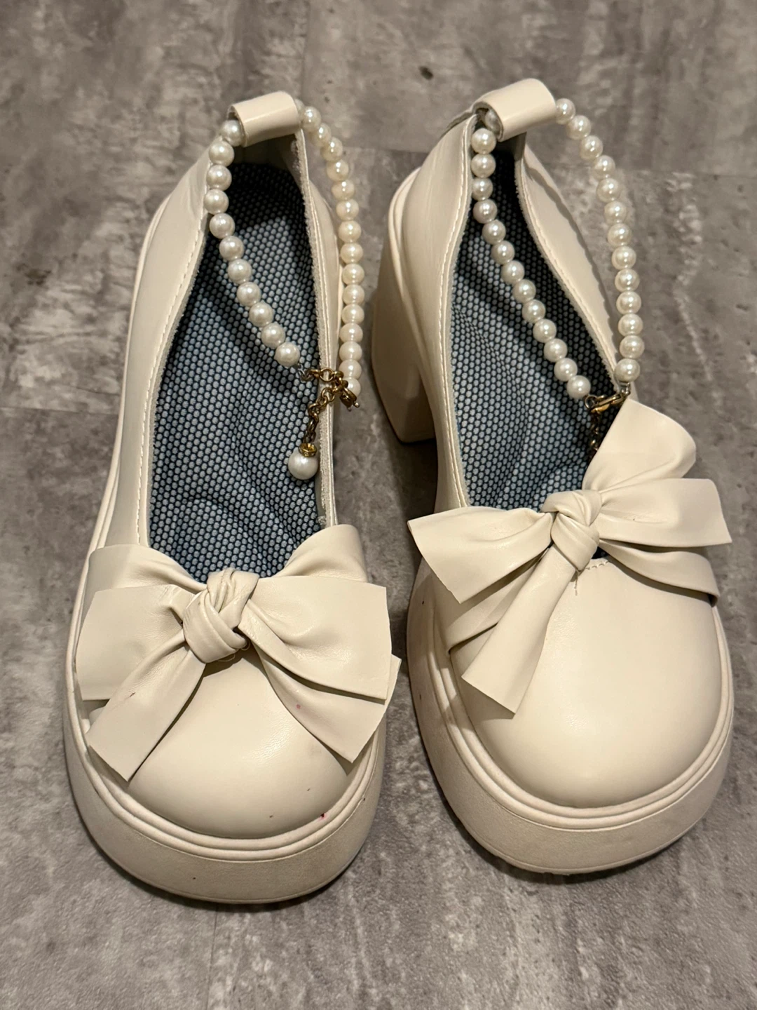 Cream Platform Heels with Bow & Pearls - photo 2