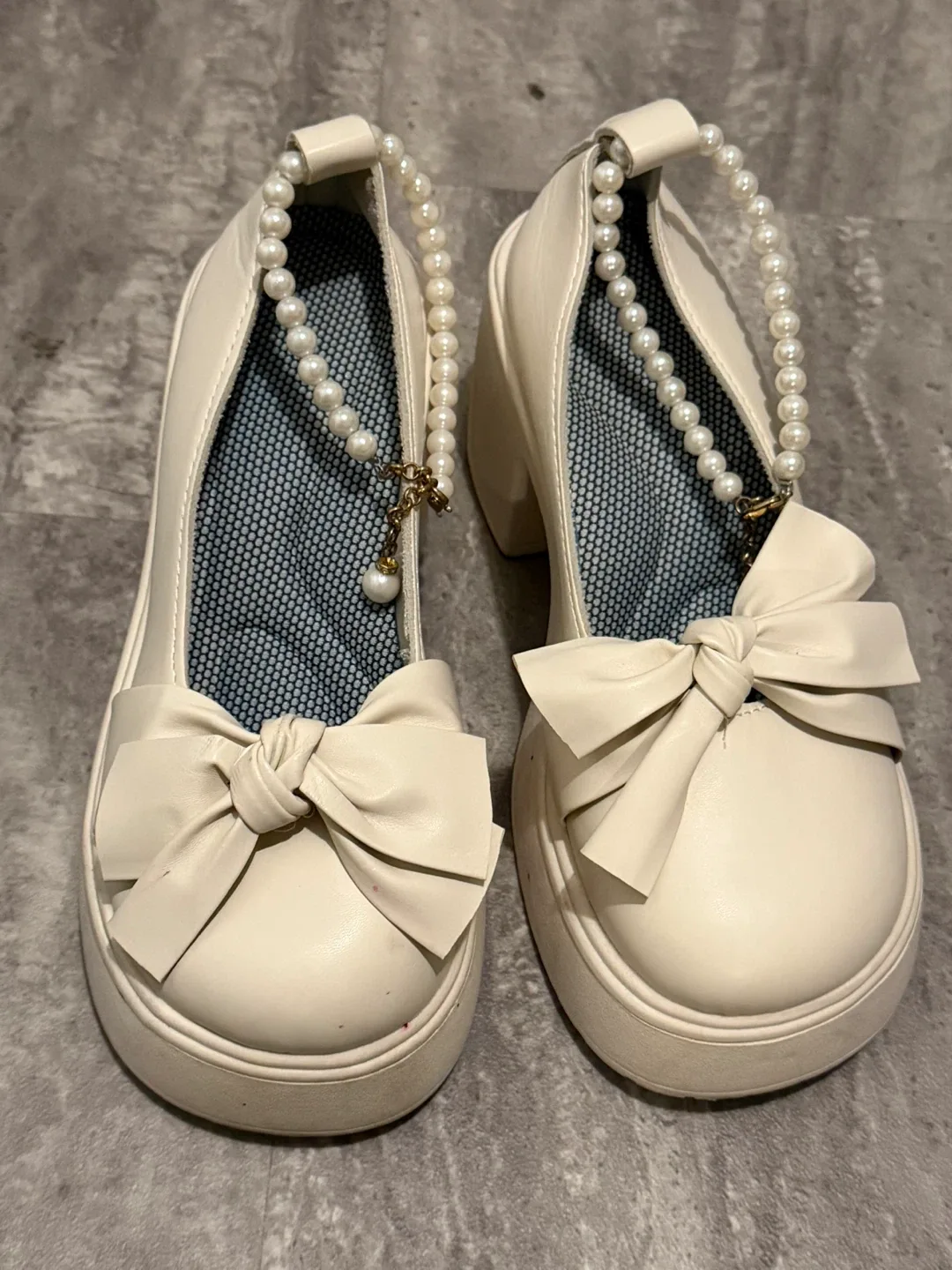 Cream Platform Heels with Bow & Pearls image indicator(2)