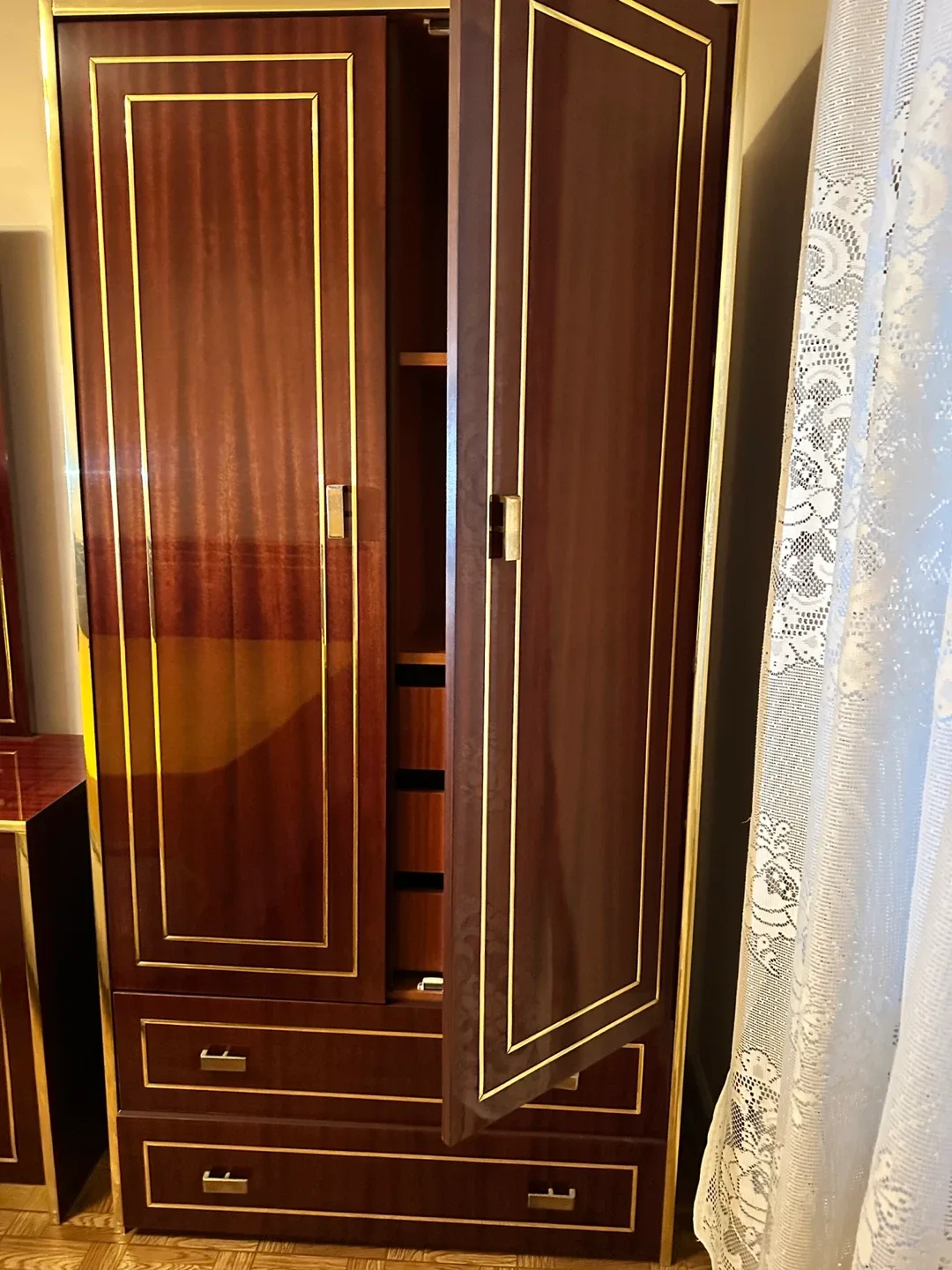 Vintage Bedroom Set - Bed Frame, Dresser, Nightstand, Wardrobe image indicator(3)