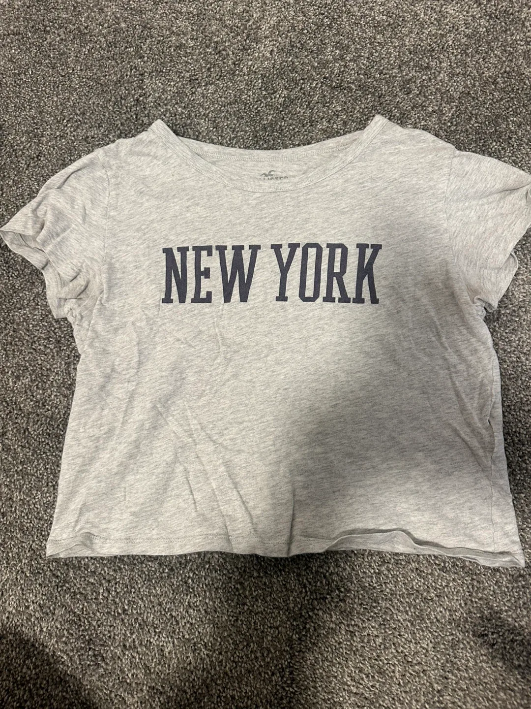 Hollister Grey 'New York' Tee - Size S