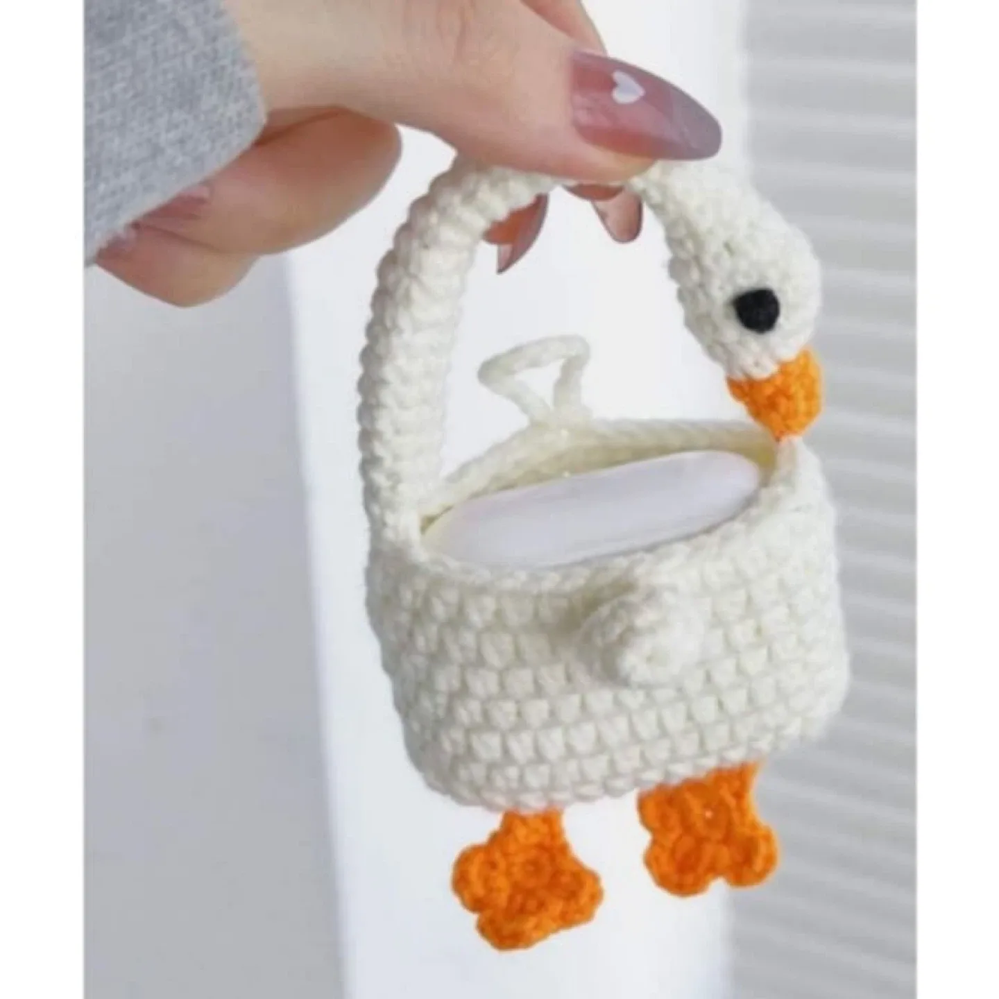 Crochet AirPod Pro Case image indicator(3)