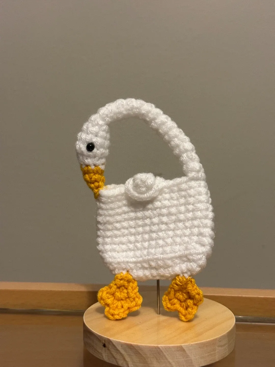 Crochet AirPod Pro Case image indicator(2)