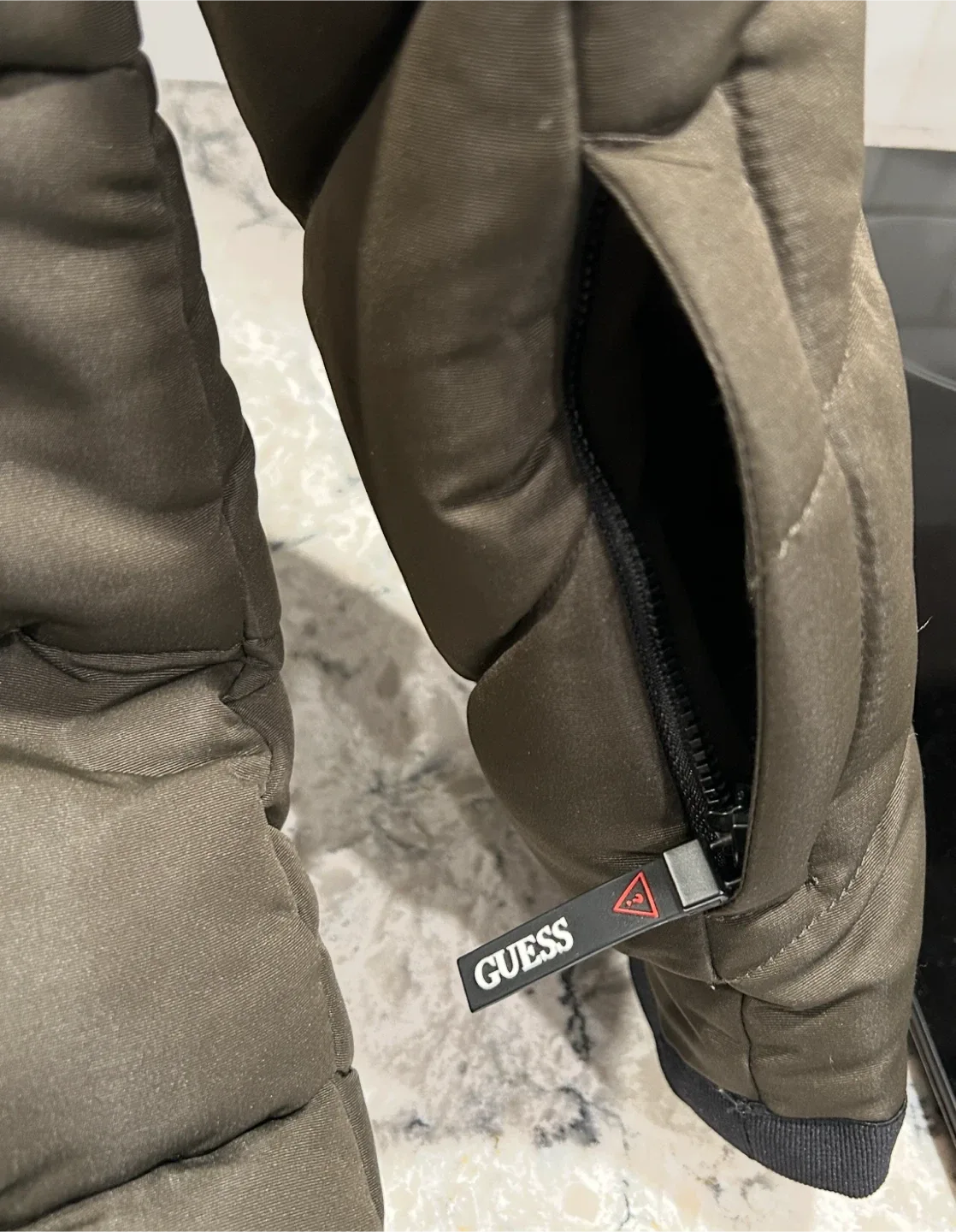 Women’s Guess Olive Green Winter Puffer Coat (Size XL) image indicator(6)