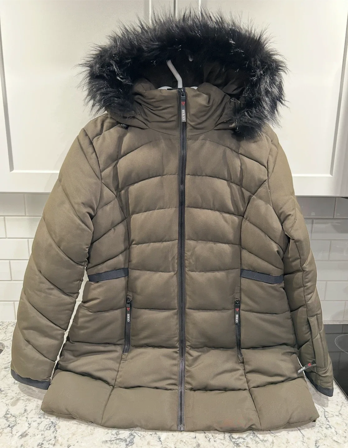 Women’s Guess Olive Green Winter Puffer Coat (Size XL)