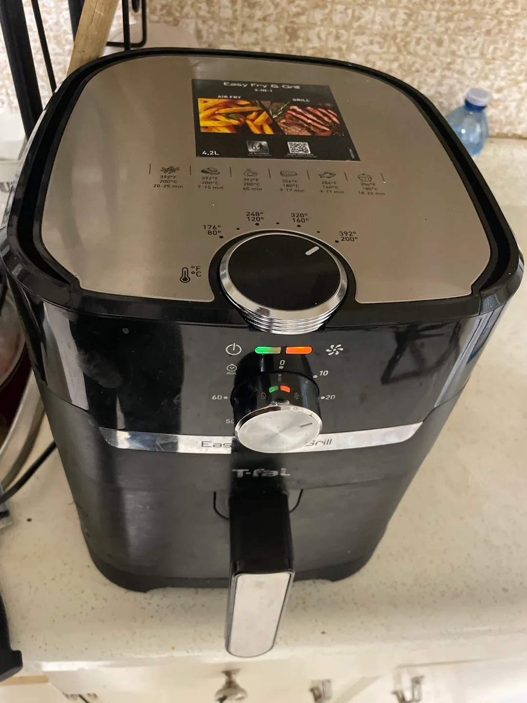 T-fal Easy Fry & Grill – Air Fryer + Grill Combo