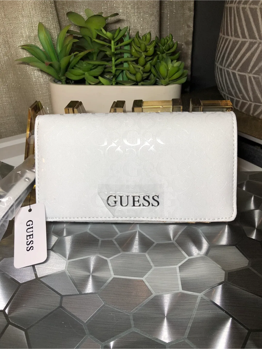 Guess White Wallet - Brand New