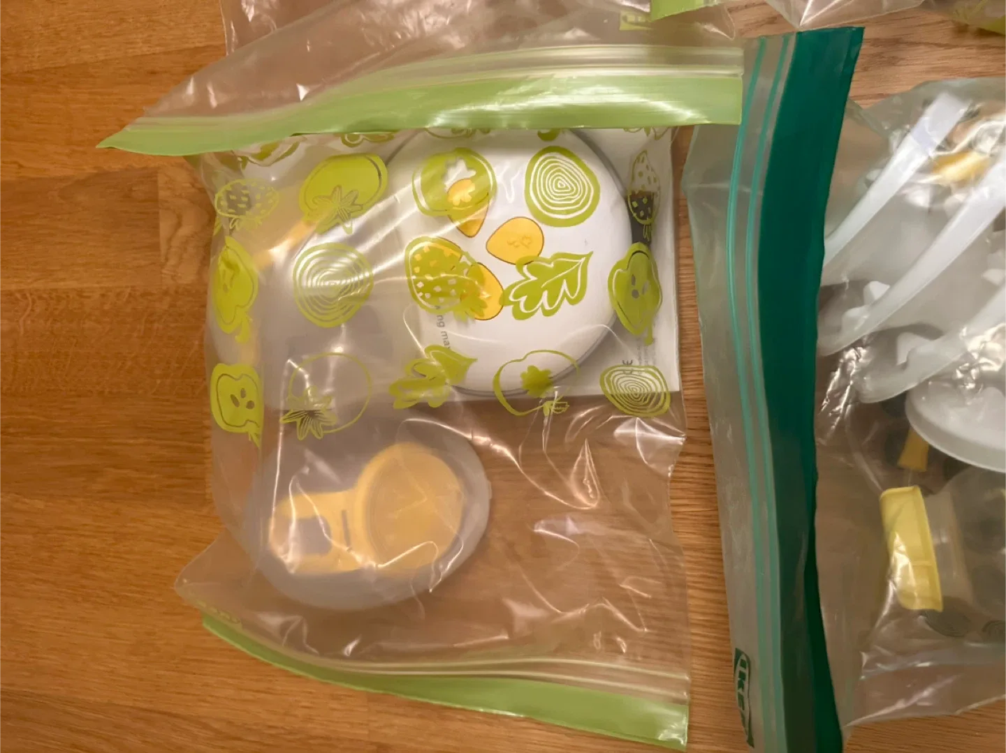 Medals Breast Pumps image indicator(4)