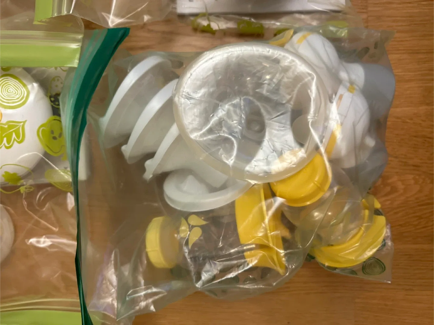 Medals Breast Pumps image indicator(3)