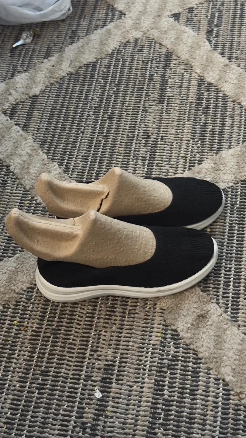 Black Knit Slip-On Sneakers - Size 39 image indicator(6)