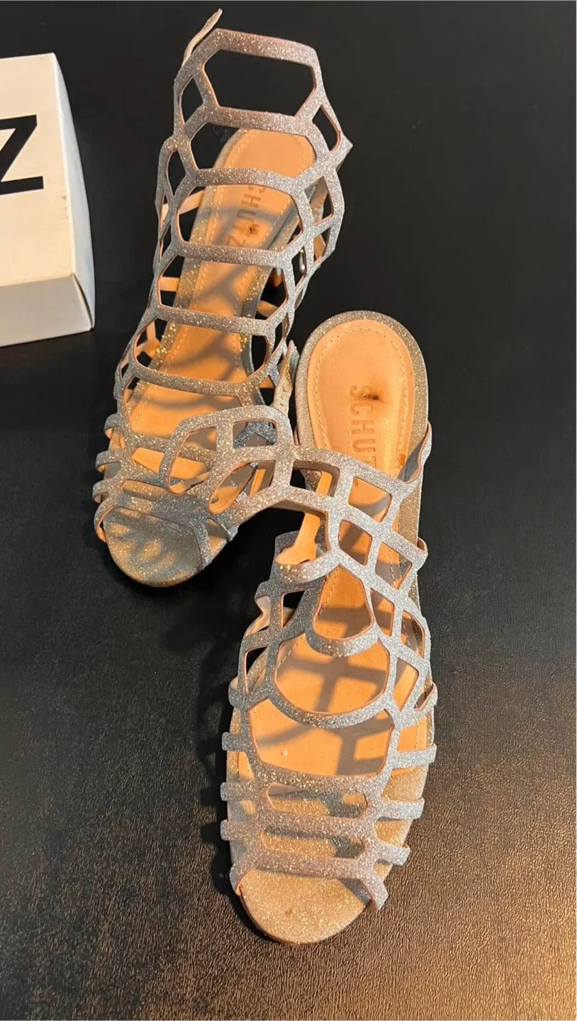 Shutz High heels - Size 7.5 image indicator(4)