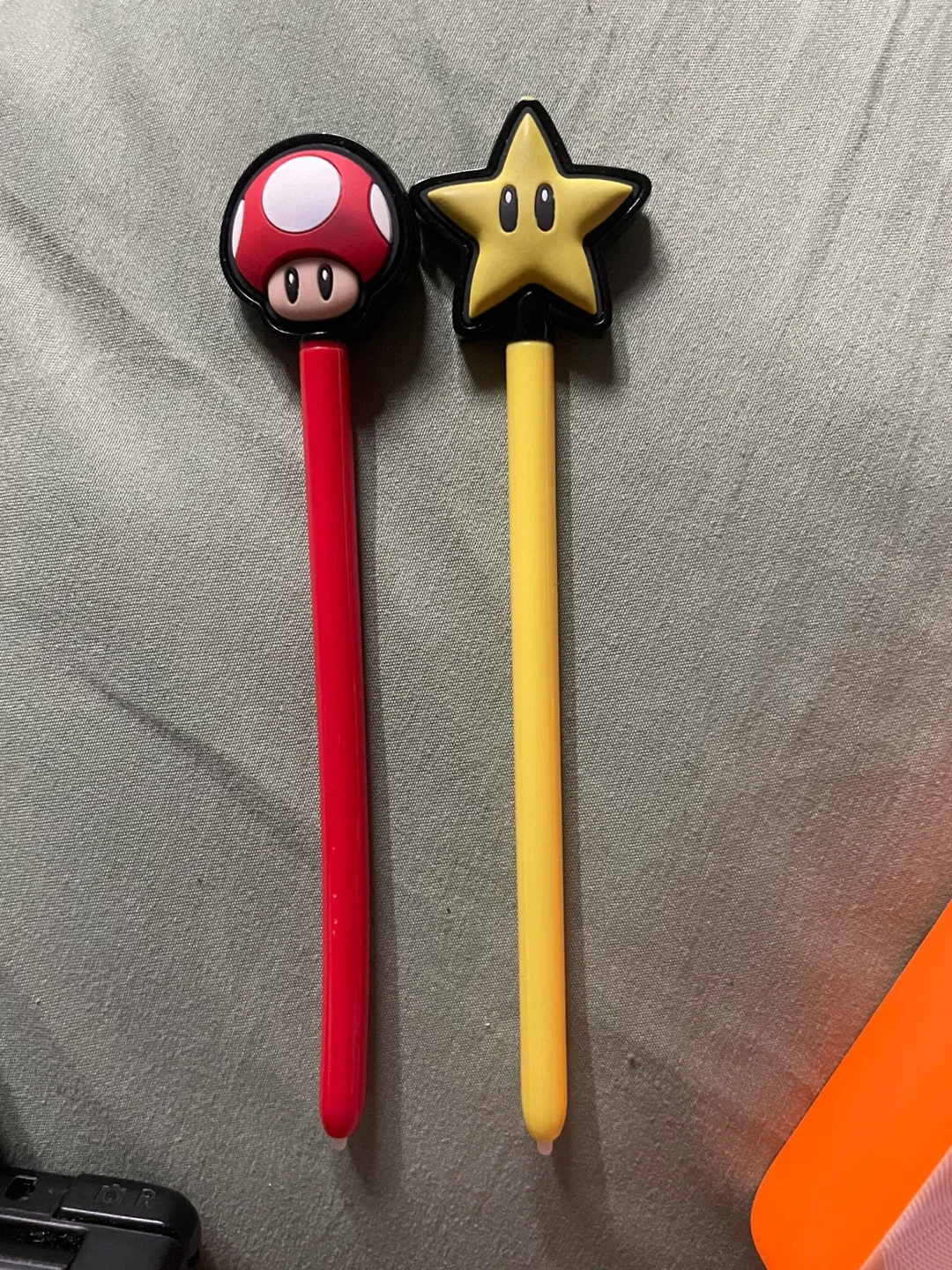 Nintendo 3DS XL with Pokémon Games and Stylus image indicator(3)