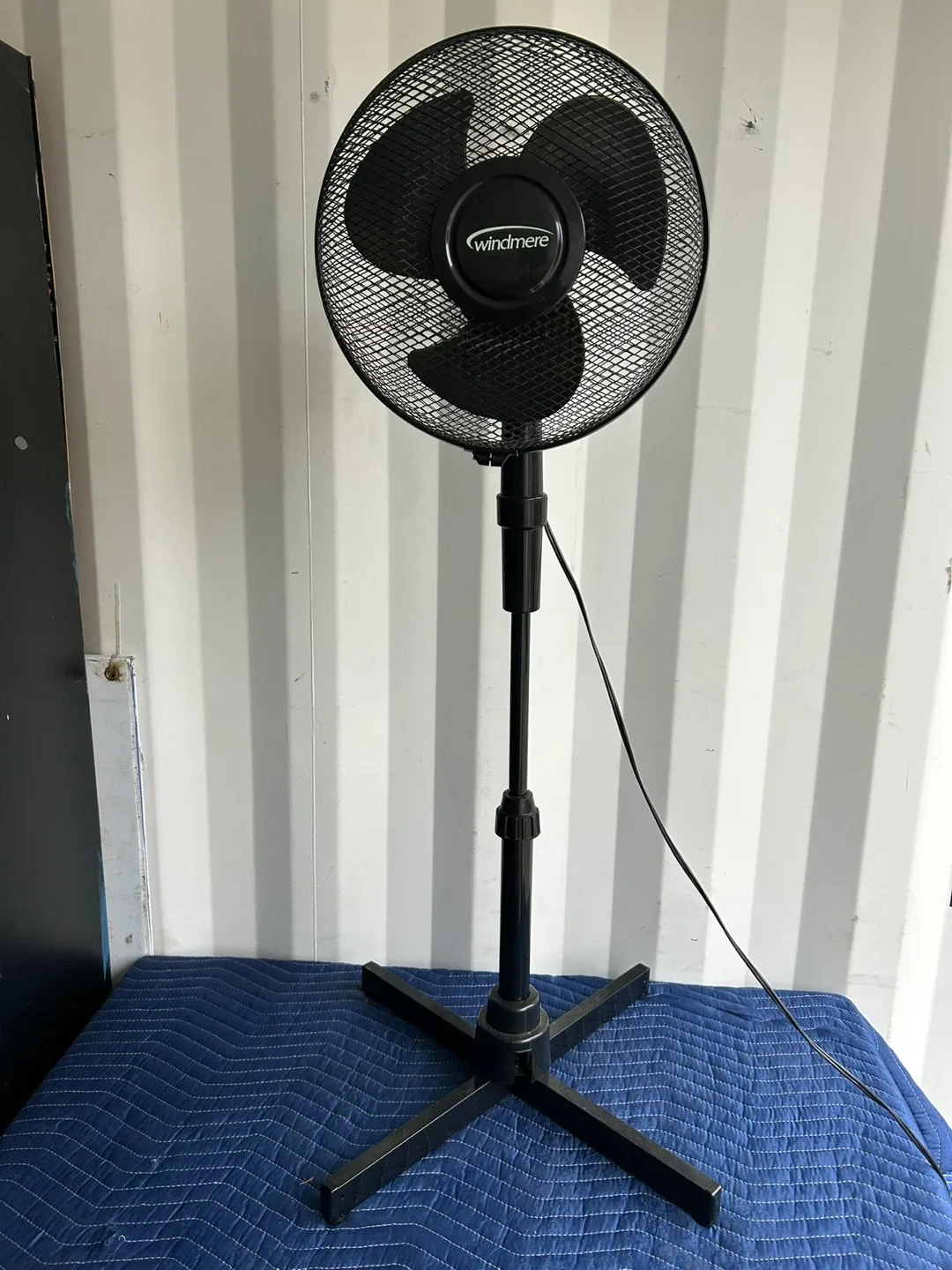 Windmere Electric Fan - Black