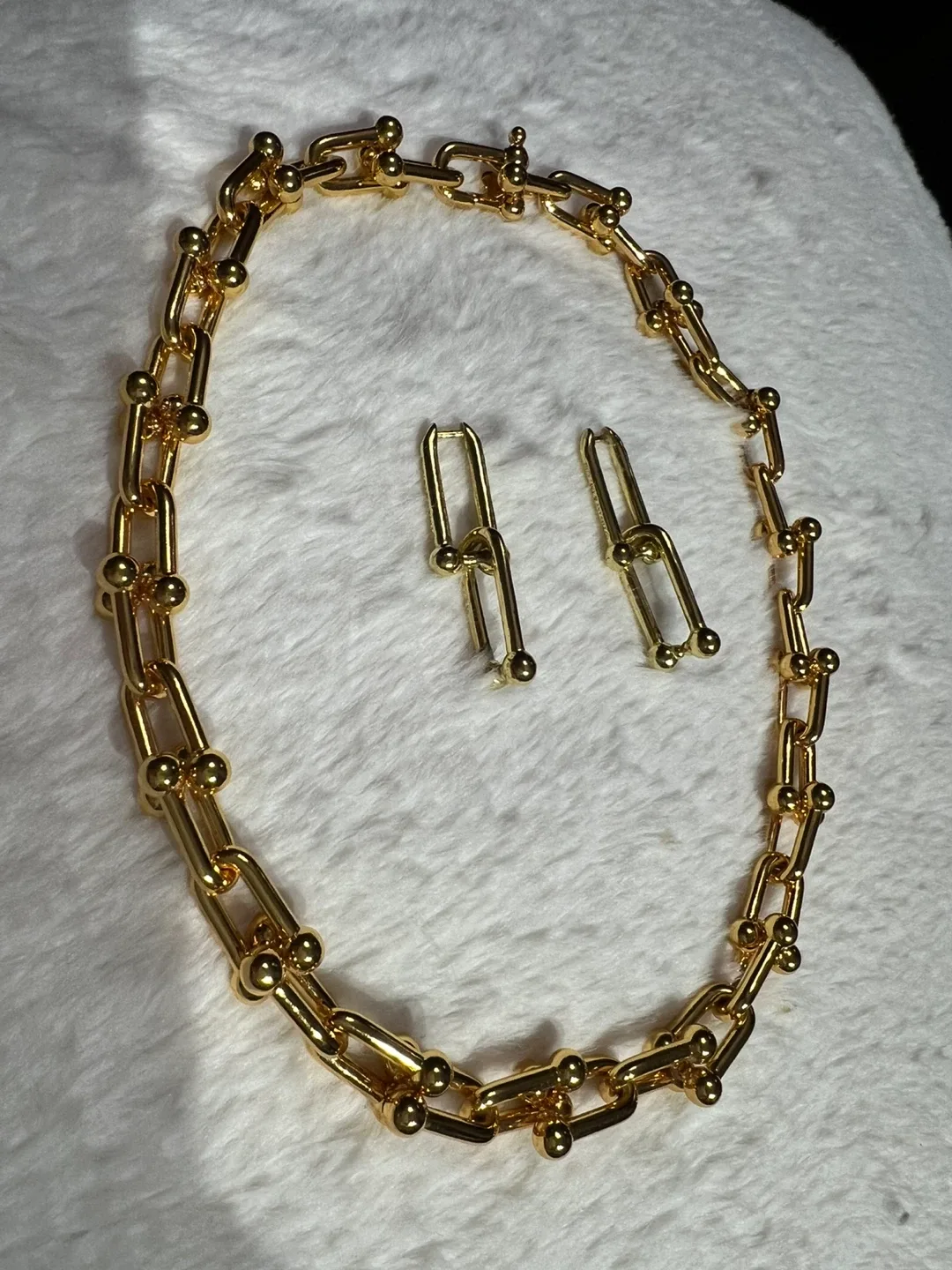 Santezza Gold tone Chain Necklace & Earrings Set