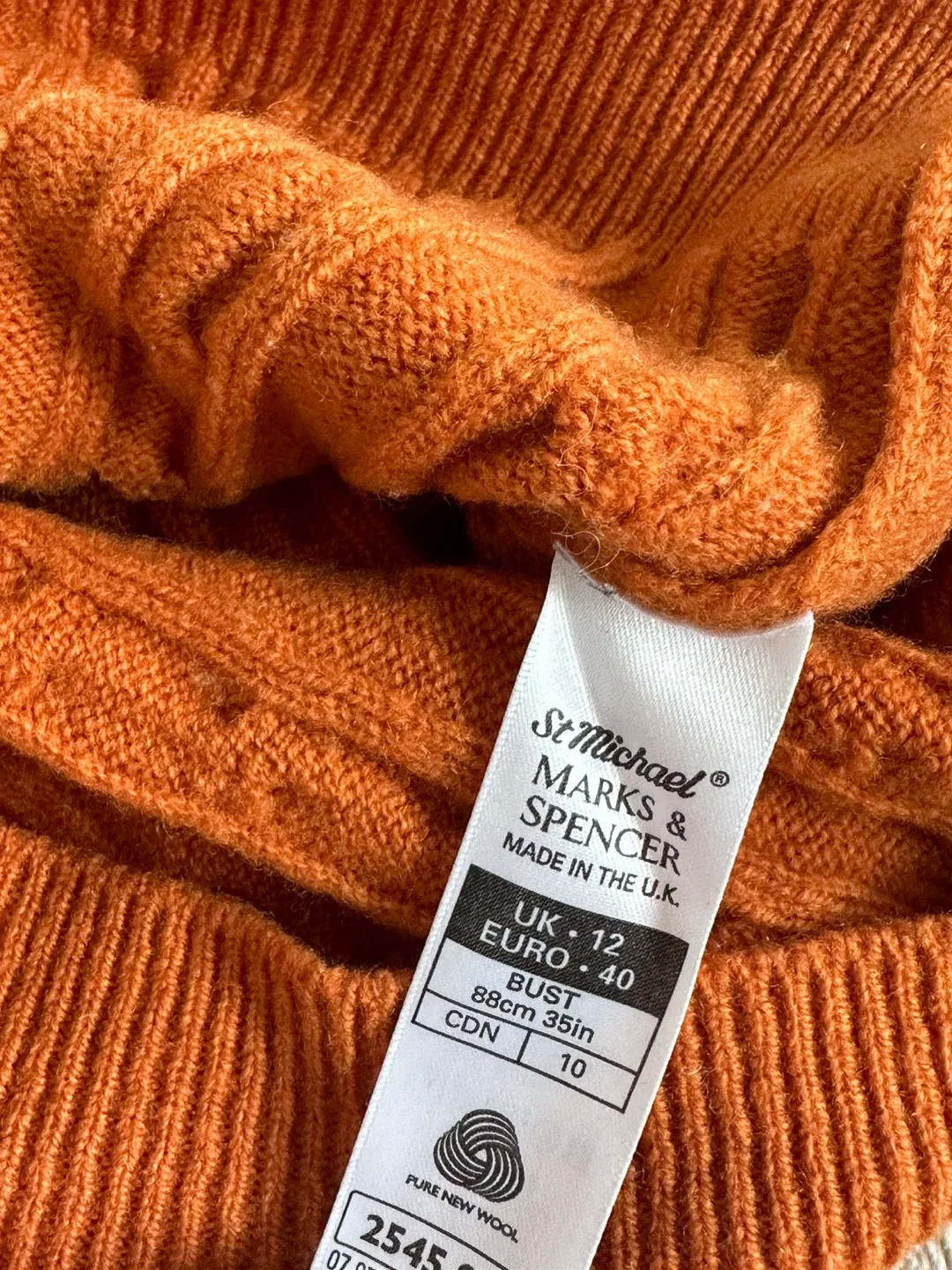 St Michael Marks & Spencer Orange Wool Sweater - Size 10 image indicator(3)