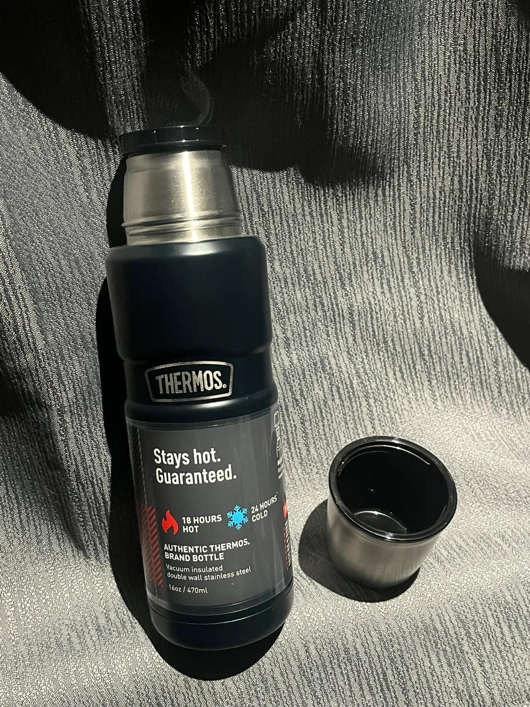 Thermos 16oz/470ml Vacuum Insulated Bottle image indicator(2)