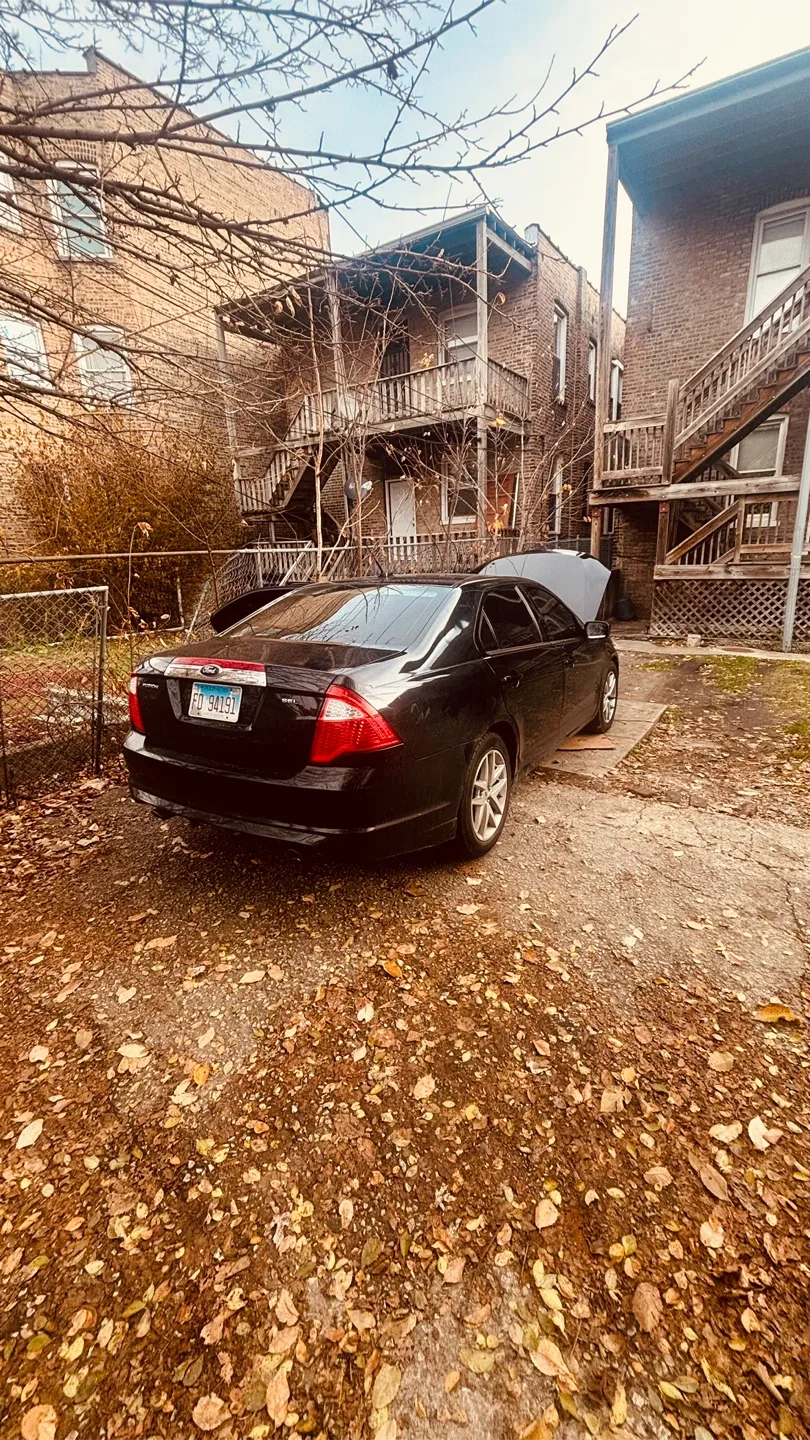 Vendo vehículo Ford fusión del 2012 de 3.0 image indicator(5)