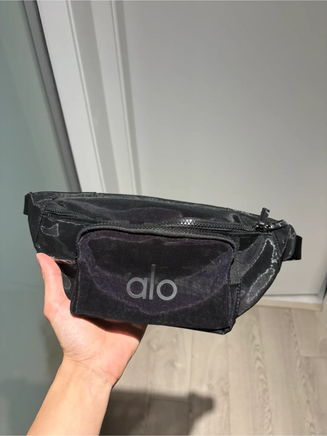 ALO Yoga Black Belt Bag