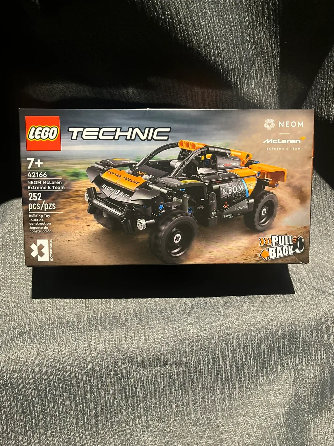 LEGO Technic 42166 NEOM McLaren Extreme E Team