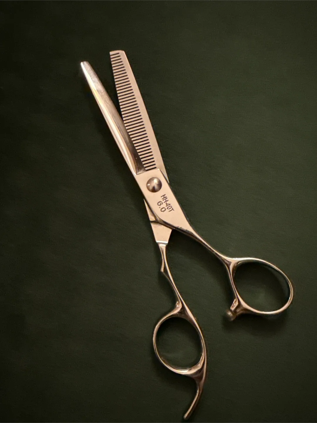 Hattori Hanzo HH-40T 6.0” Mazeru  Texturizing Right Hand Shears image indicator(2)