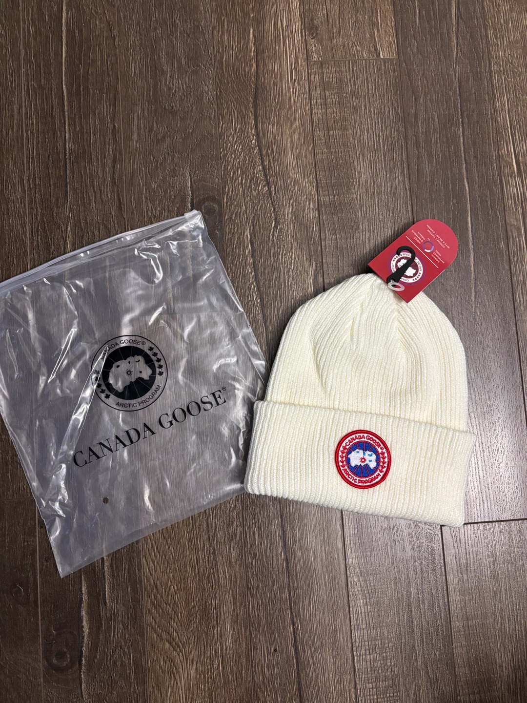 Canada Goose Beanie - photo 2