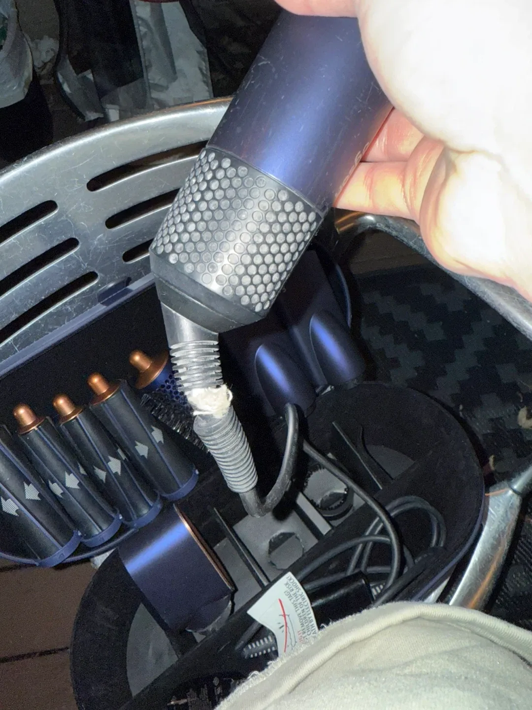 Dyson Airwrap HS01 Complete Multi Styler Navy Blue image indicator(9)