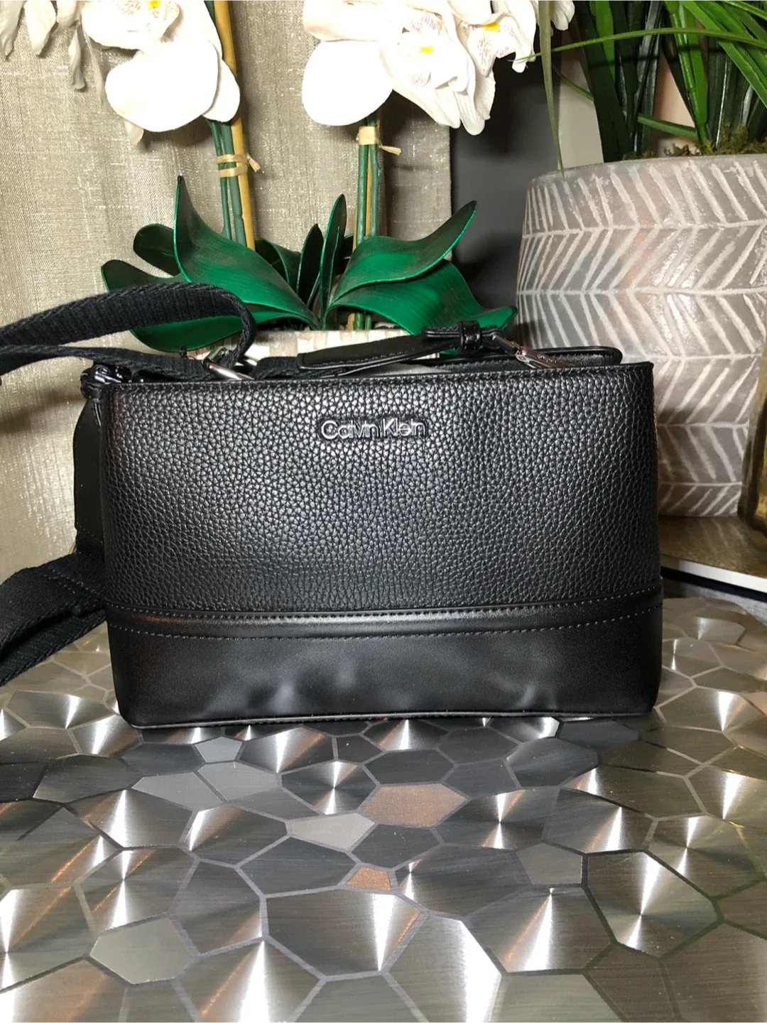 Calvin Klein Black Crossbody Bag image indicator(7)