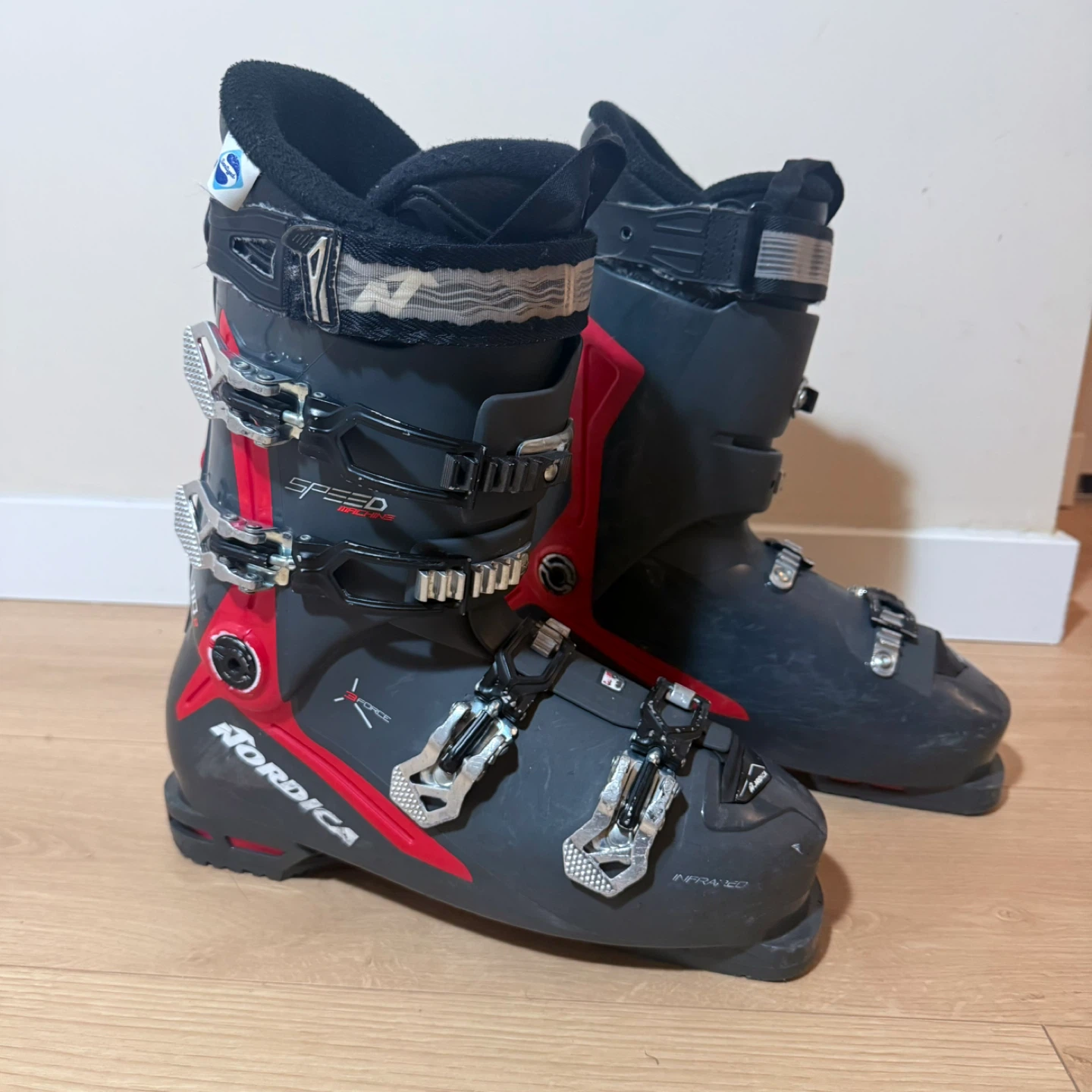 Nordica Speedmachine 110 Ski Boots - 28.5 - photo 2