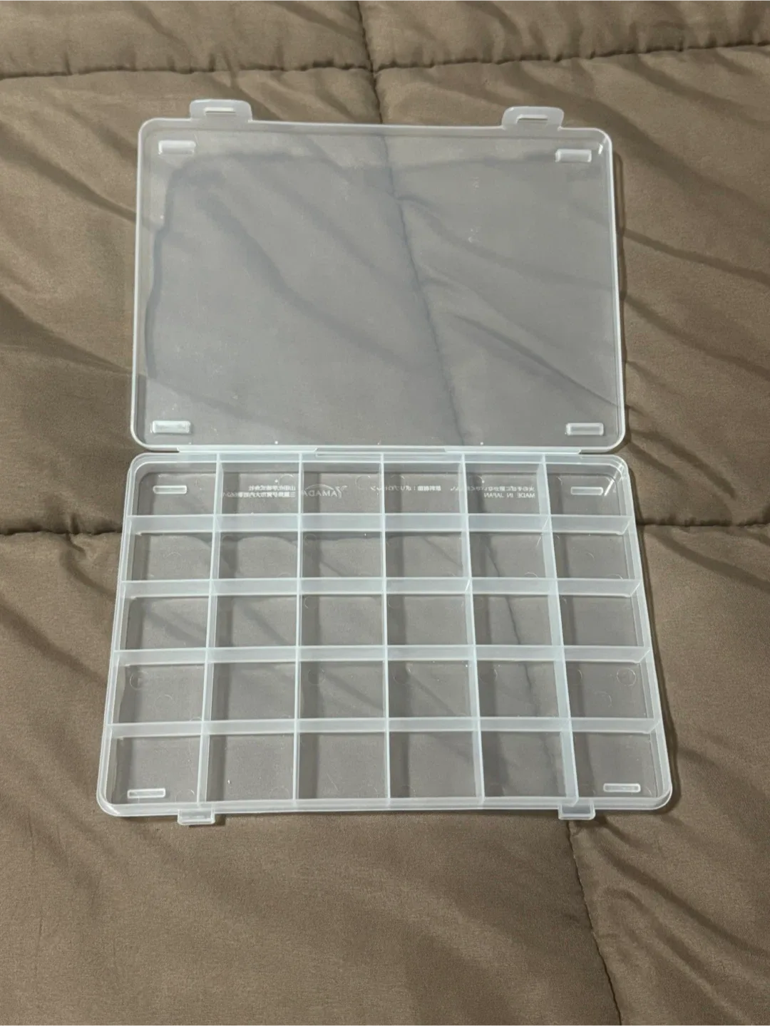 Small Plastic Storage Organizer Box image indicator(2)