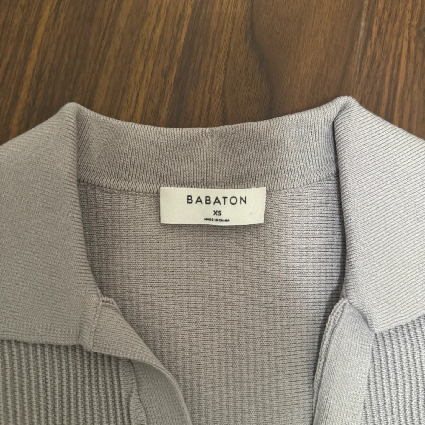 Babaton XS Sleeveless Polo Top - Grey image indicator(2)