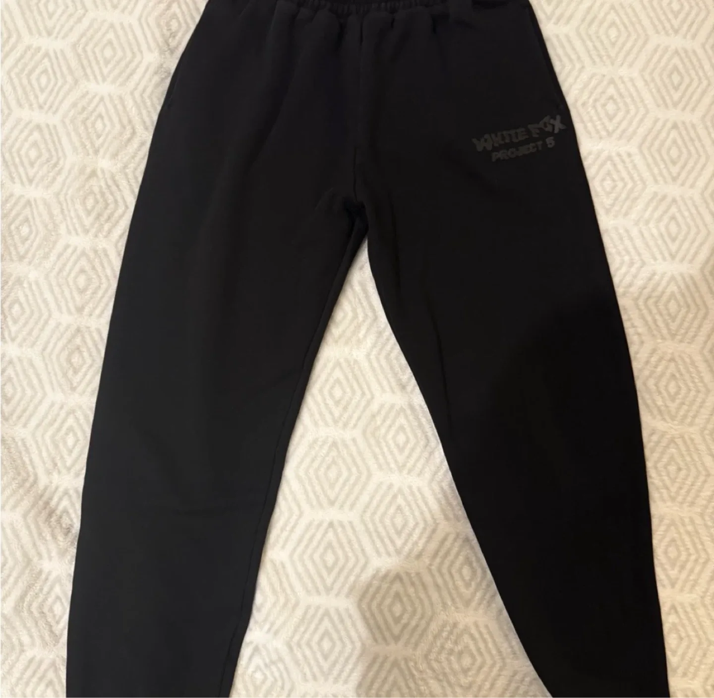 White Fox Project 5 Black Sweatpants size s