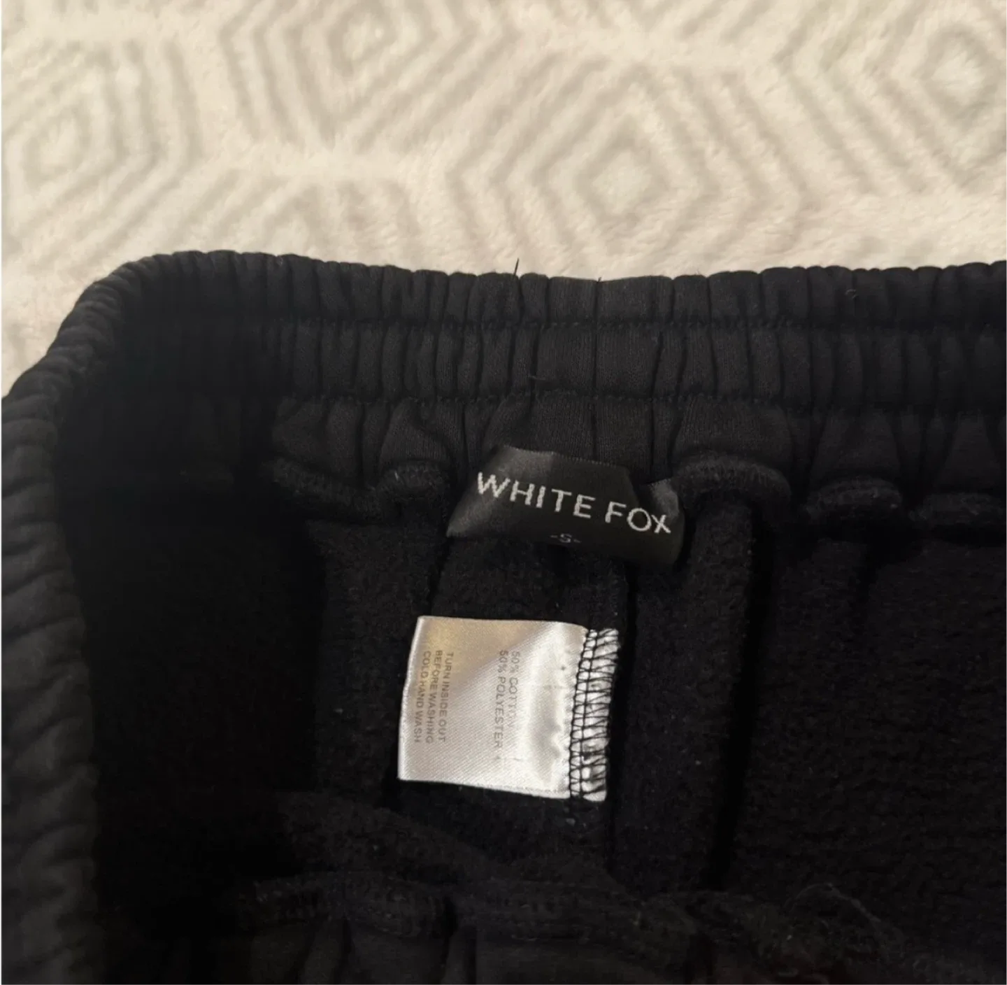 White Fox Project 5 Black Sweatpants size s image indicator(3)