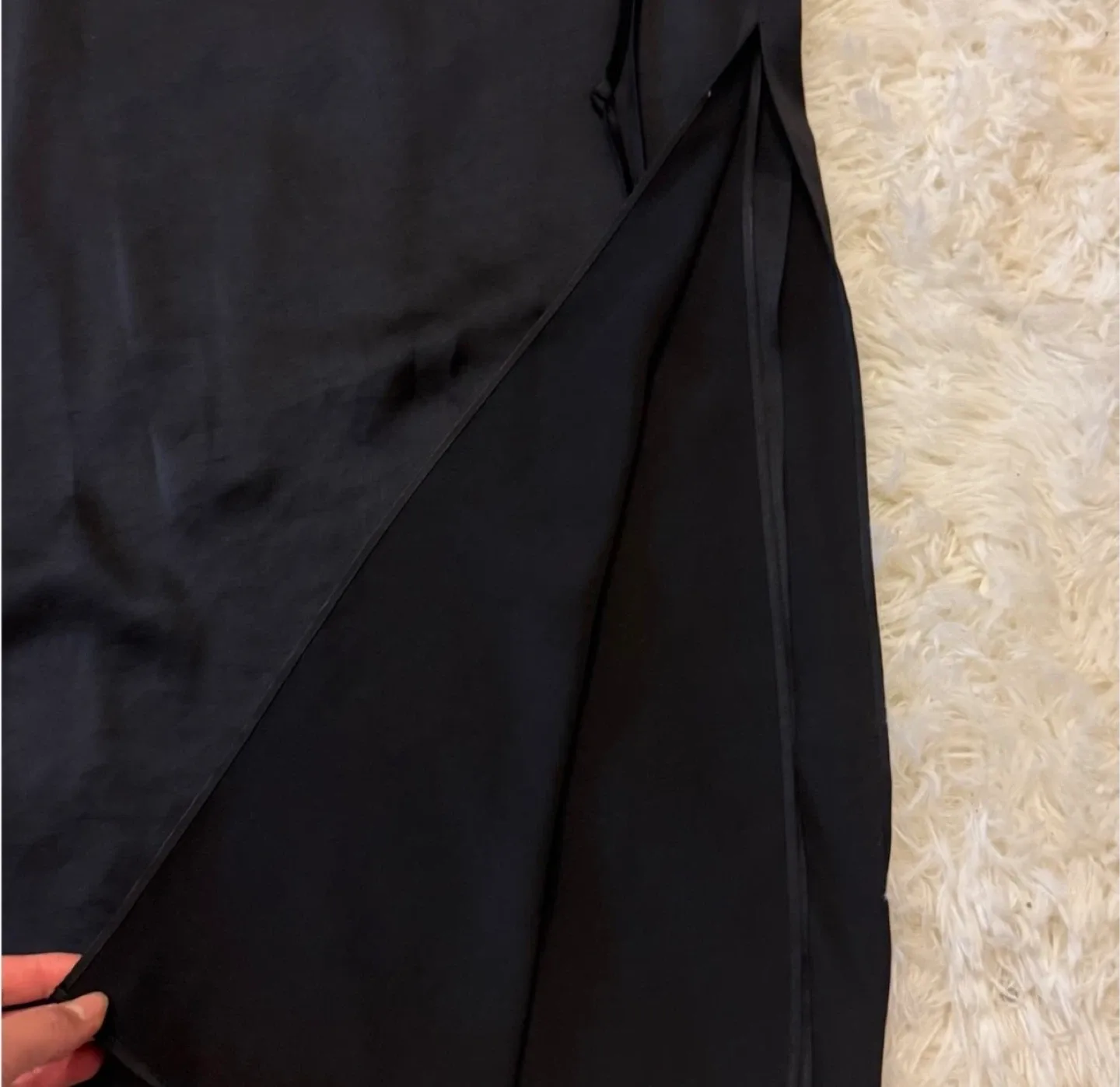 Wilfred Black Midi Skirt - Size 0 image indicator(2)