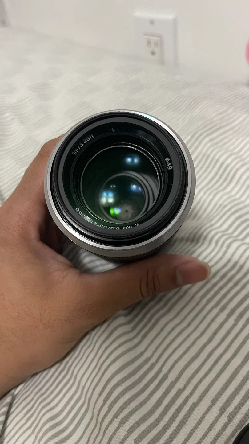 Sony 55-210mm OSS Telephoto Lens – Excellent Condition image indicator(3)