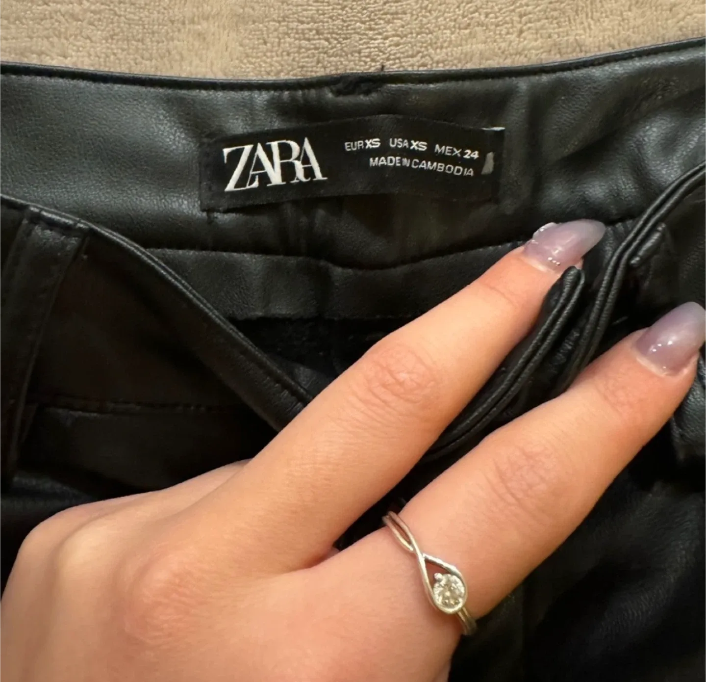 Zara Faux Leather Pants - XS image indicator(2)