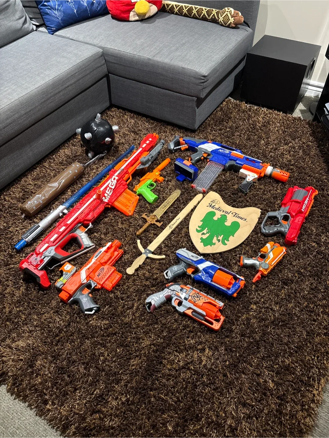 Nerf Blasters & Medieval Times Shield Bundle image indicator(3)