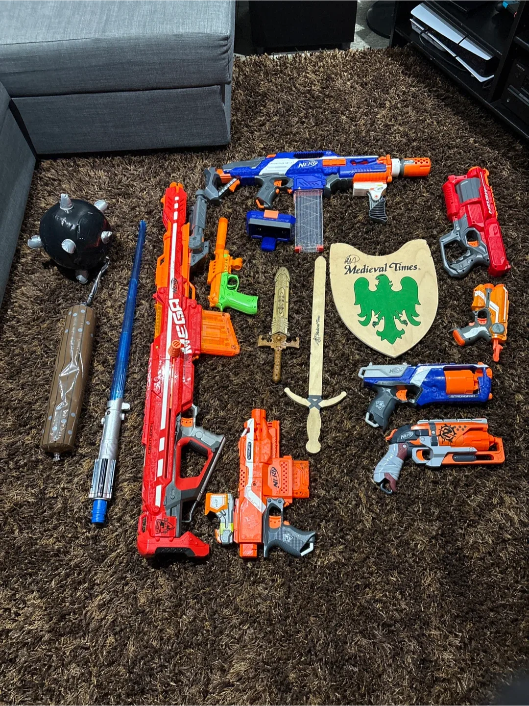 Nerf Blasters & Medieval Times Shield Bundle image indicator(2)
