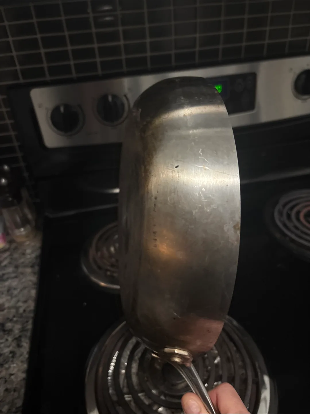 Lagostina Commercial Clad R12L Pot image indicator(2)