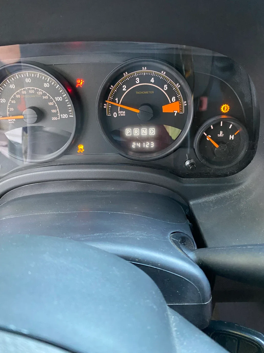 Jeep Compass - White 2016  * GREAT DEAL* image indicator(9)