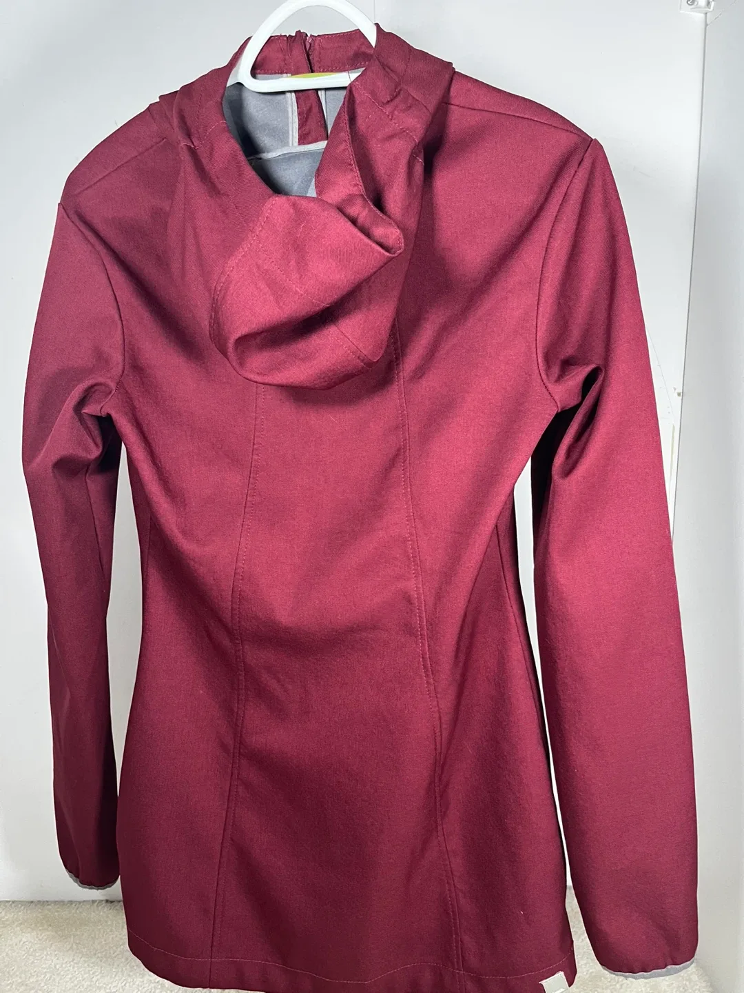 Bench Burgundy Softshell Jacket - Size S image indicator(2)