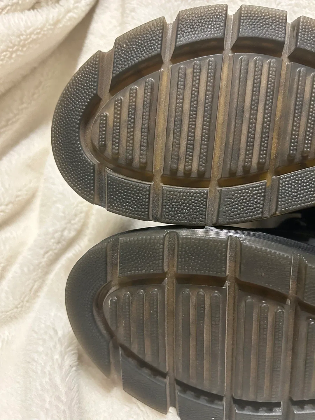 Dr. Martens Black Leather Shoes image indicator(5)