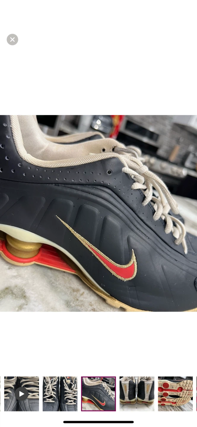 Nike Shox Black/Red Sneakers - photo 3