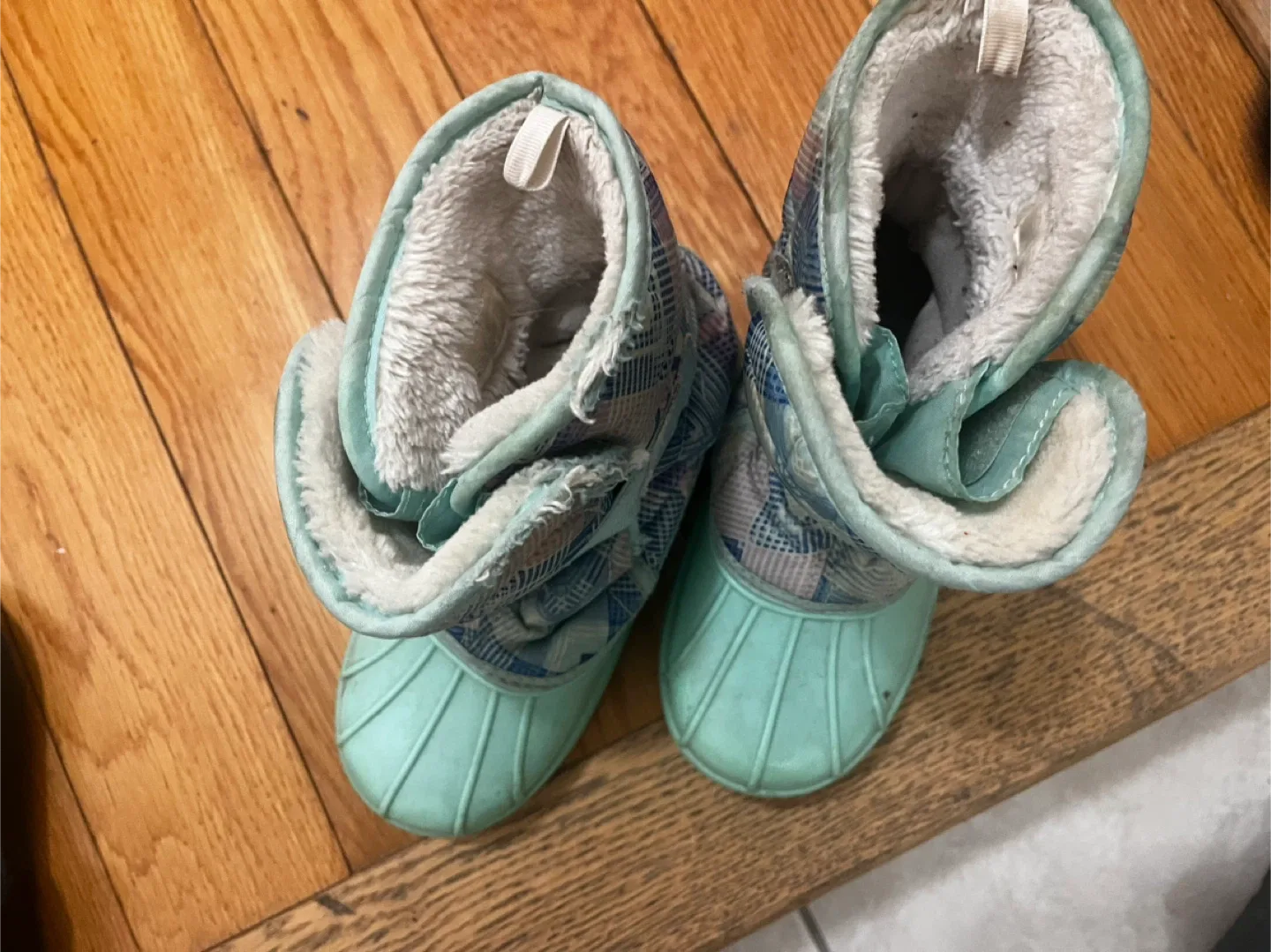 The Children's Place Size 13 Duck Boots image indicator(2)