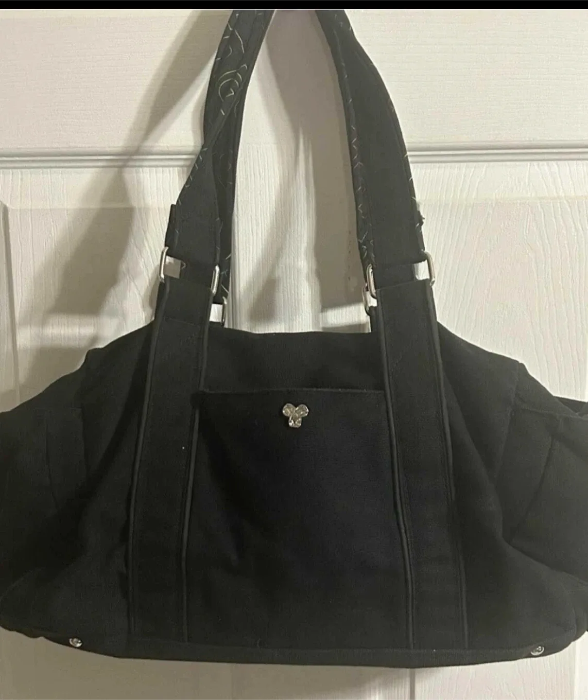 TNA Black Canvas Duffle/Gym Bag image indicator(2)