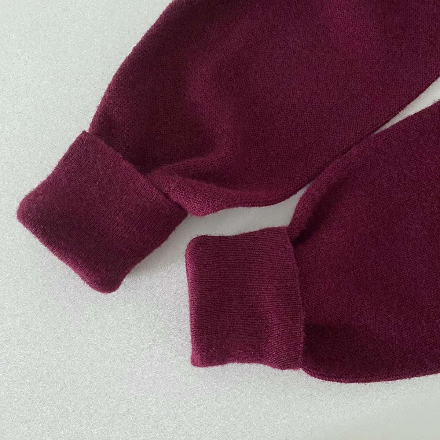 1990's Lacoste V-Neck Sweater image indicator(5)