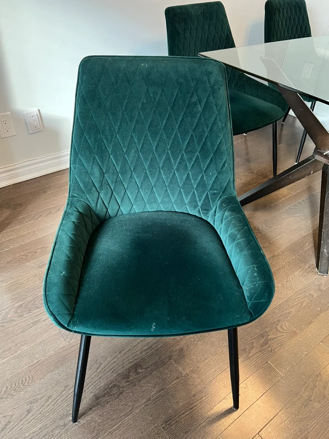 Glass Top Dining Table with 4 Green Velvet Chairs image indicator(3)