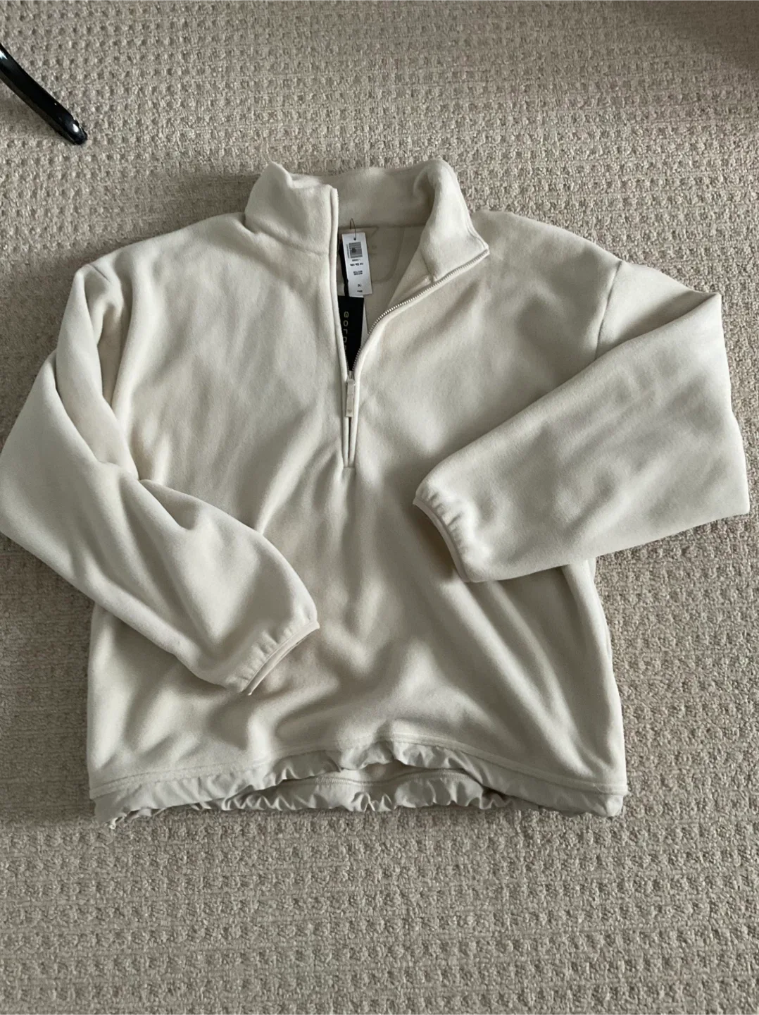 Aritzia TNA Gold Fleece 1/2 Zip Pullover - L nwt