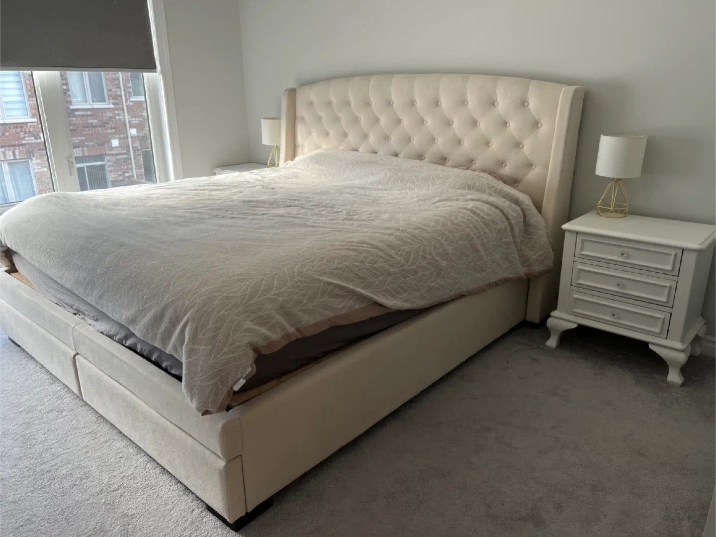 A king size bed frame from Structube image indicator(4)