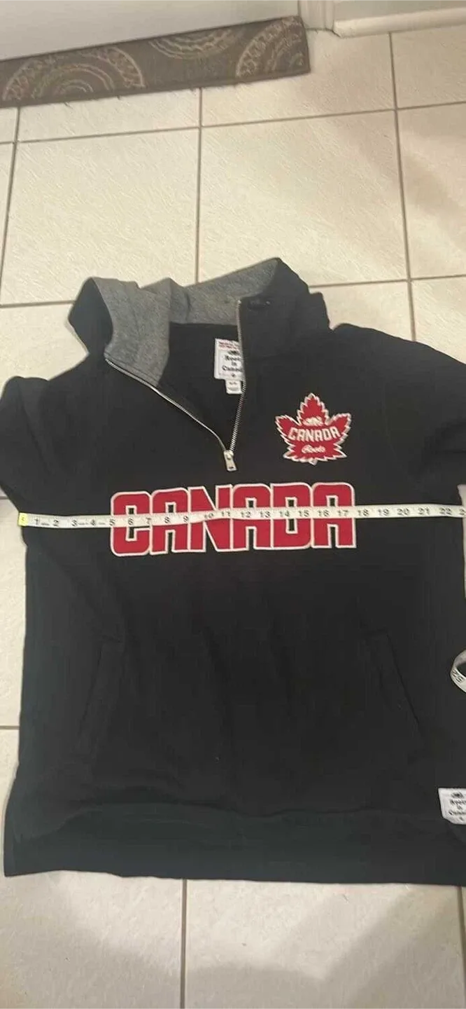 Roots Canada Hoodie - Size M image indicator(2)