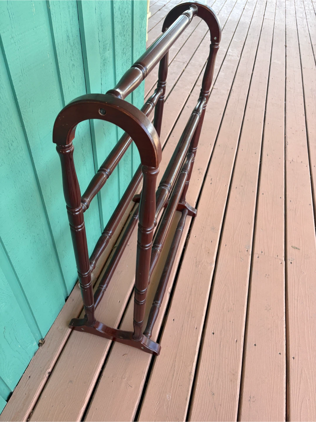 Vintage Wooden Quilt Rack - photo 3